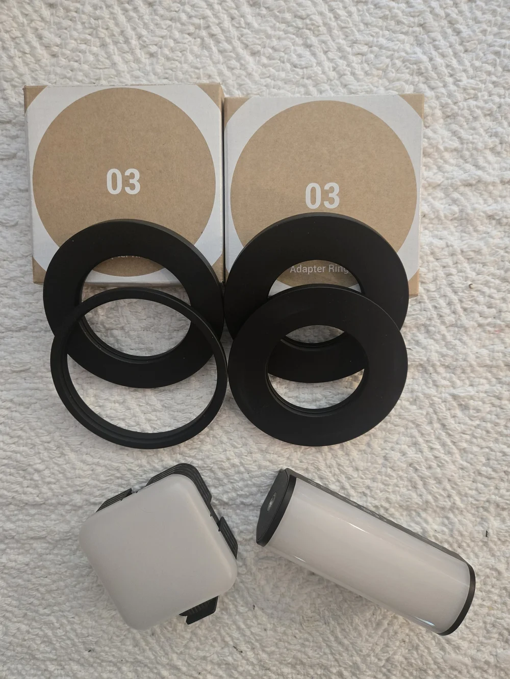 Small Ring Black VR/AR Adapter Rings & Accessories for Canon/Sony - Black